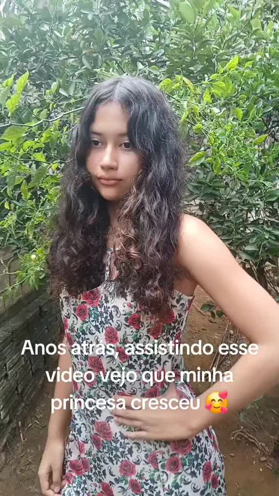 @taina e thania