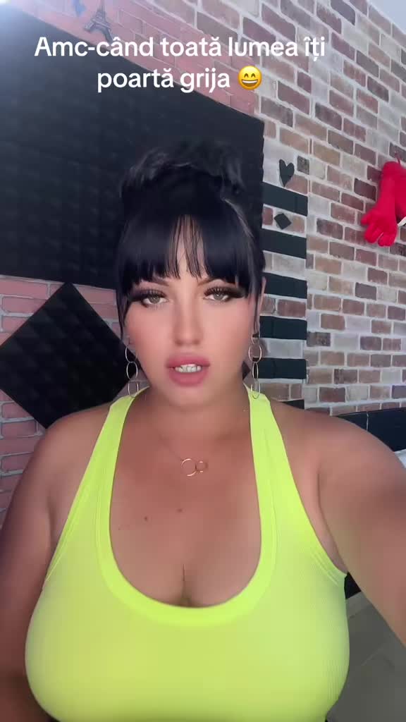 @Nicoleta18