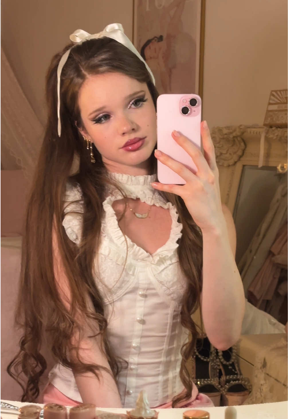 @𝒫𝑒𝓃𝑒𝓁𝑜𝓅𝑒 ୨୧