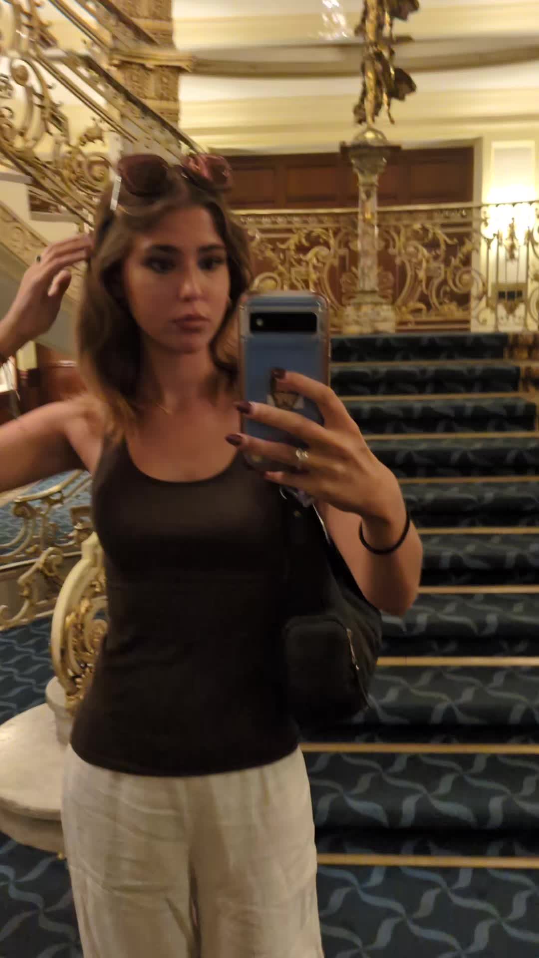 @livelaughlana