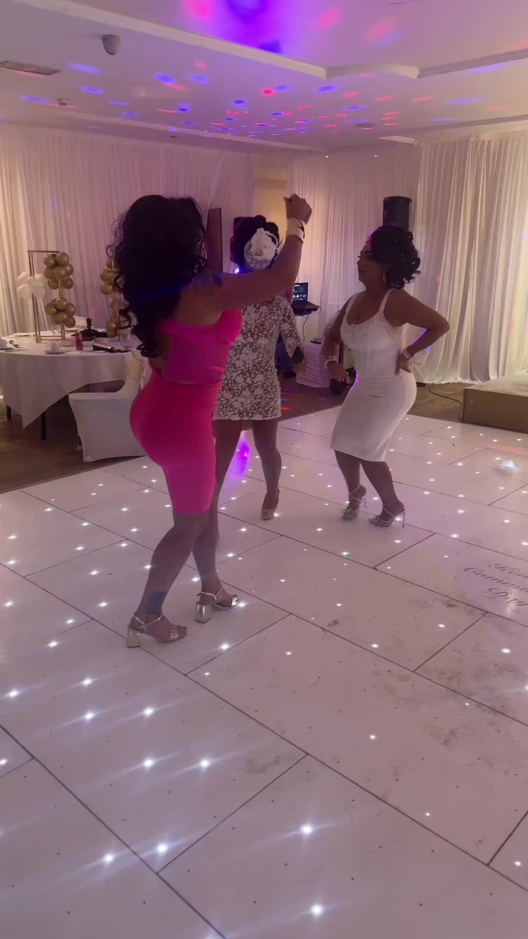 @Royal Bridal Weddings 360 Boot