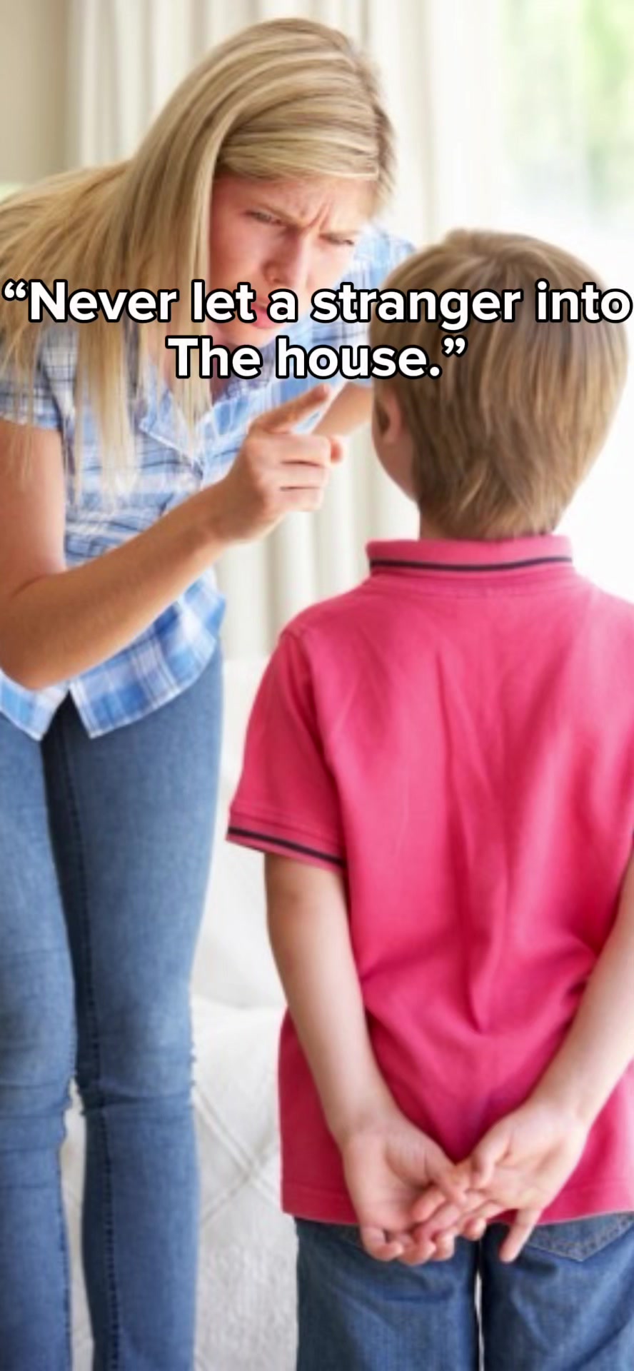 @⃟