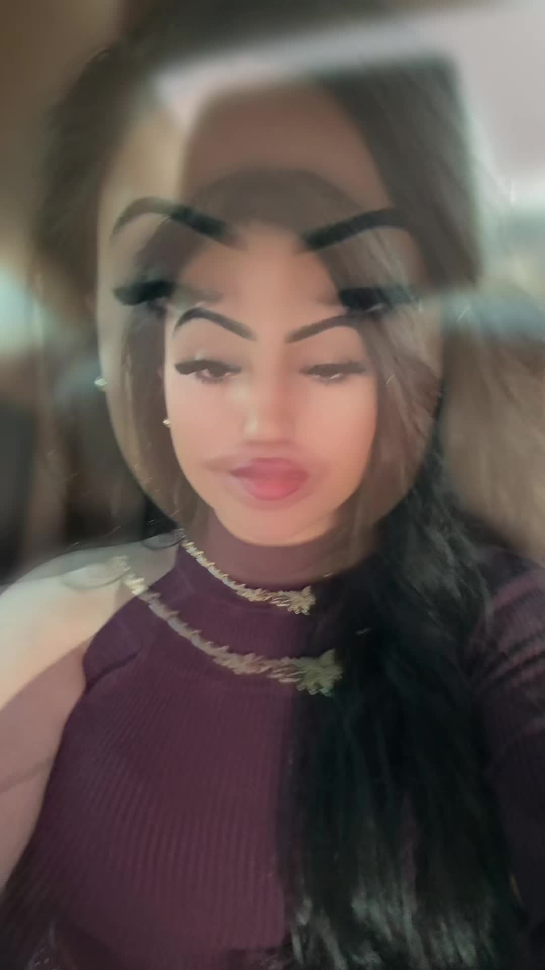 @Vivike007💋