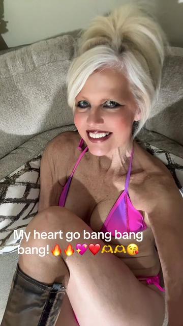 @Blonde girl