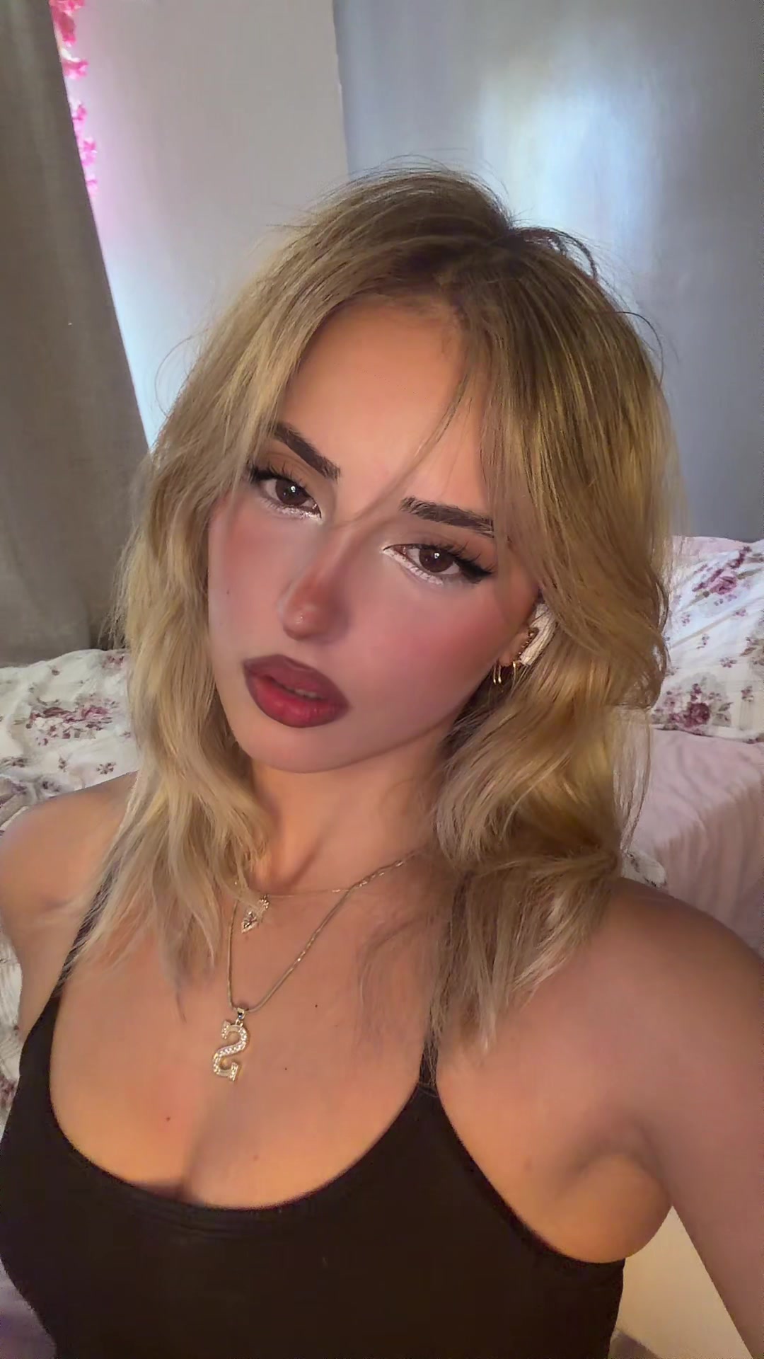 @Sez