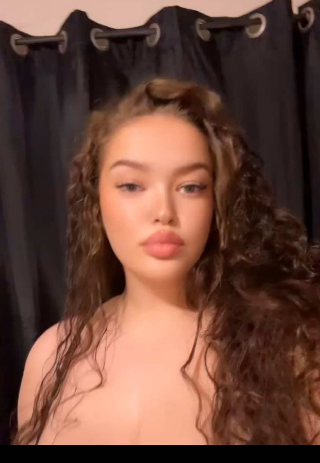 @KiKi