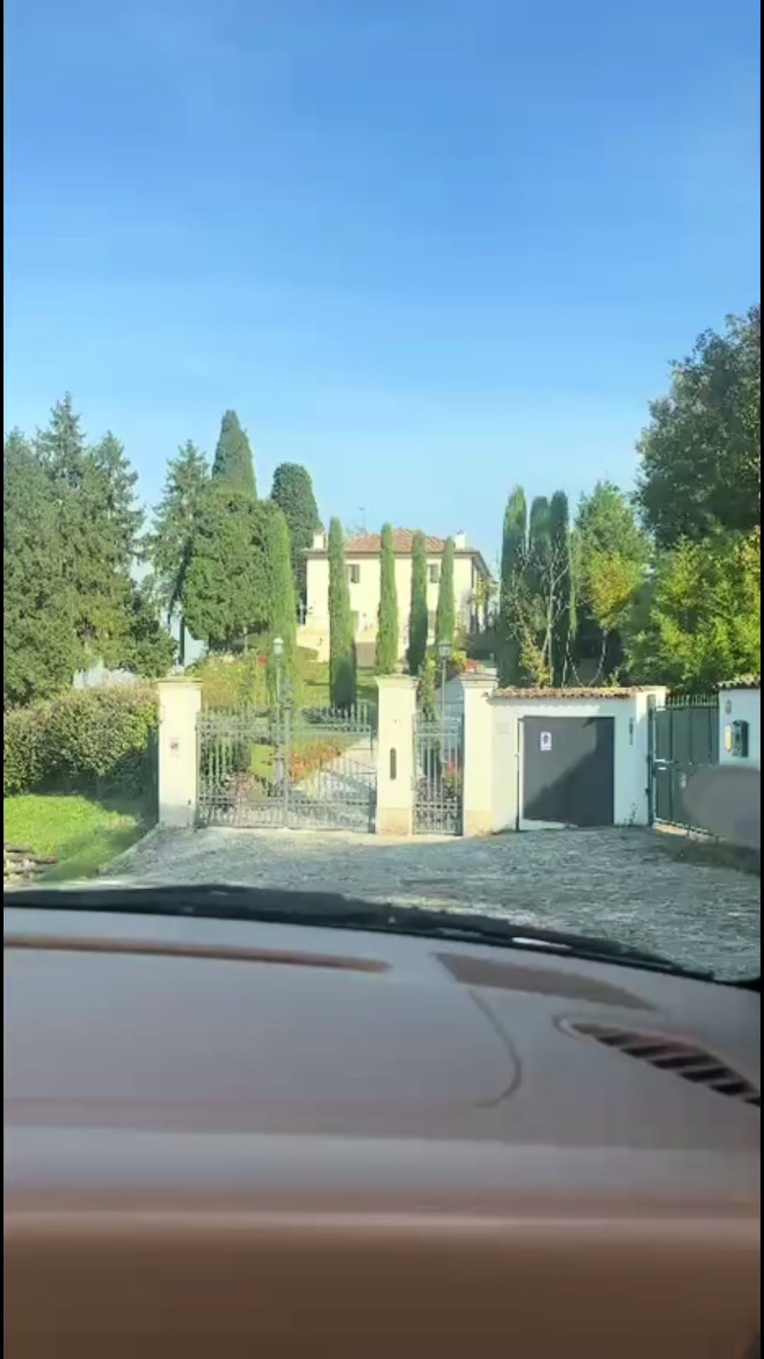@RosaViola26