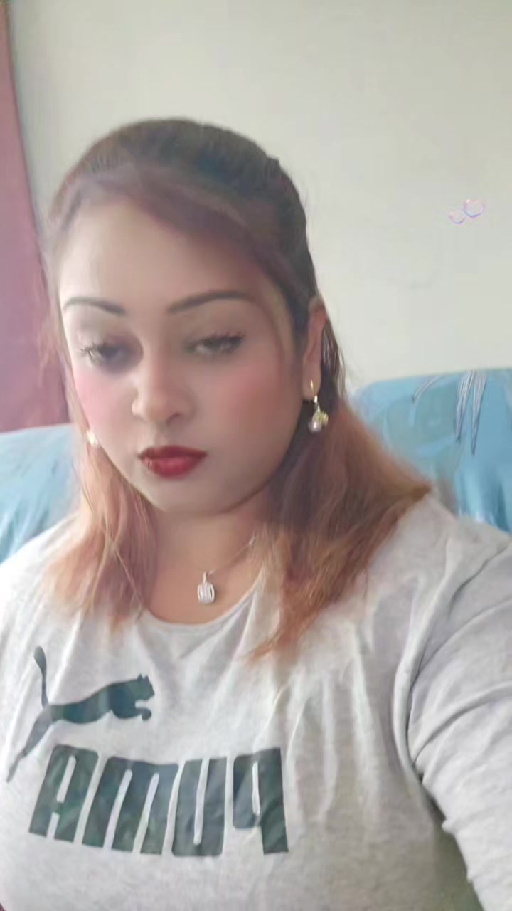 @kesh🦋🎶💞