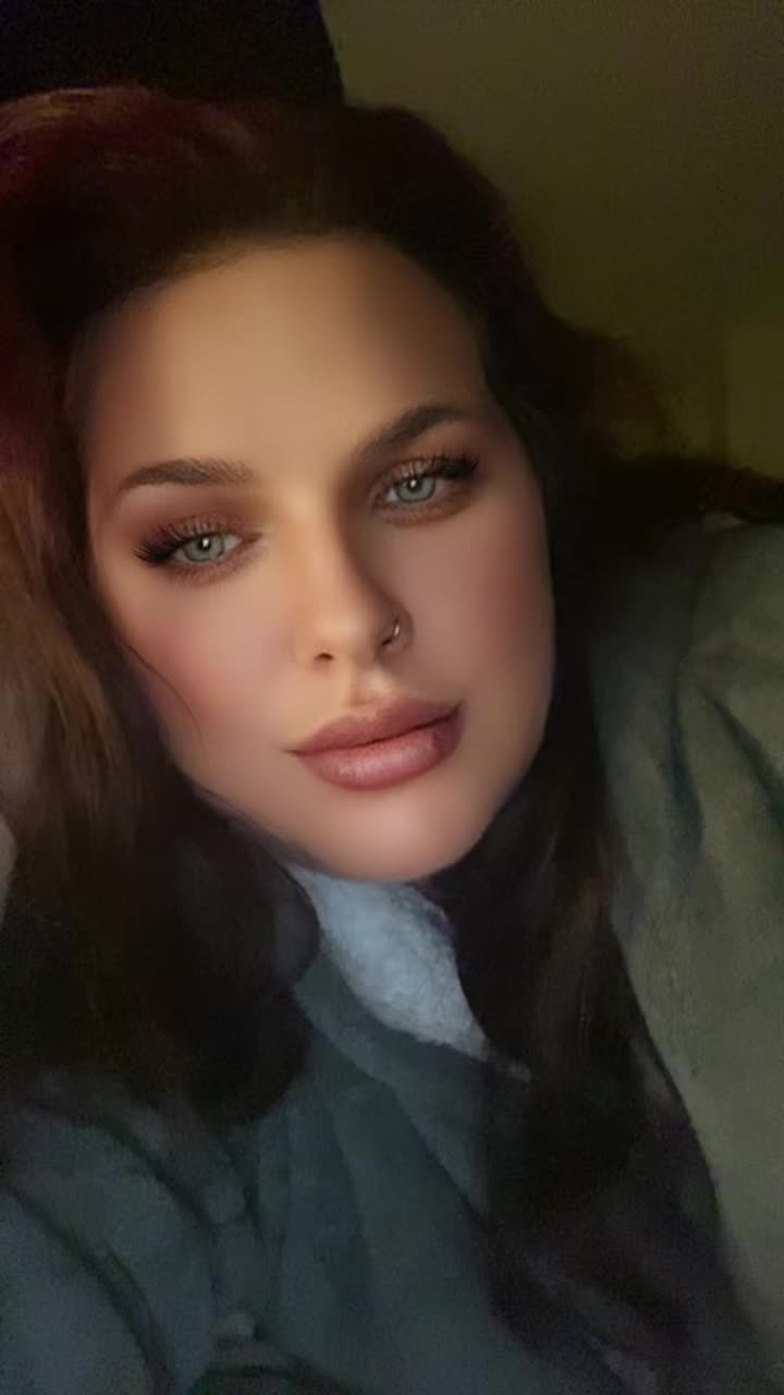 @🫦HannahDeepThroatsTheD🫦