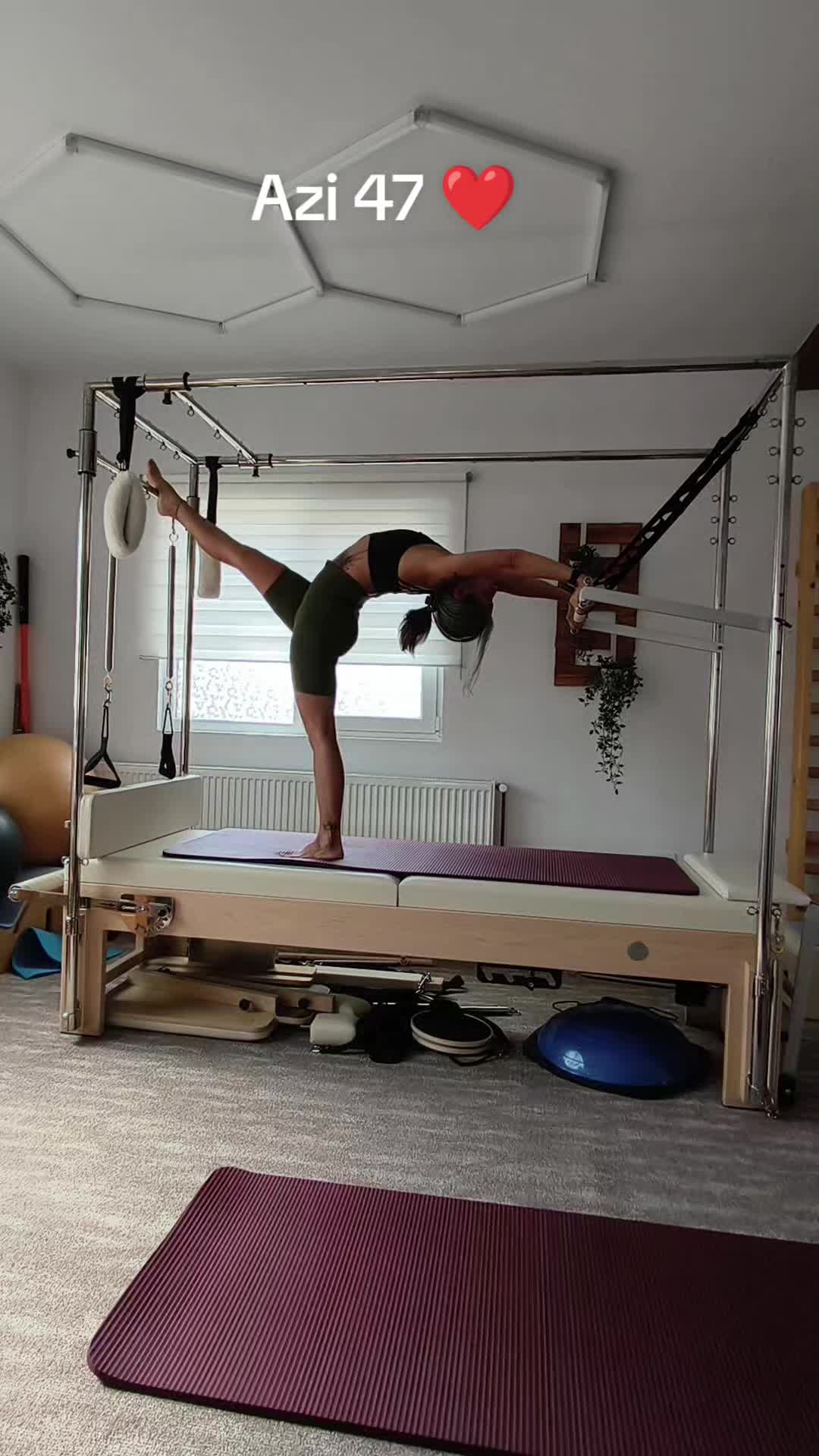 @bodylinestudio_laurapop