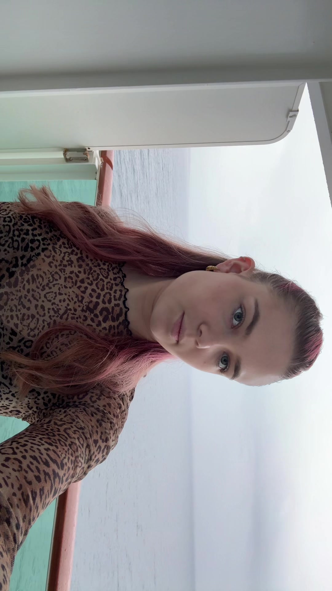 @em 🌺🪐
