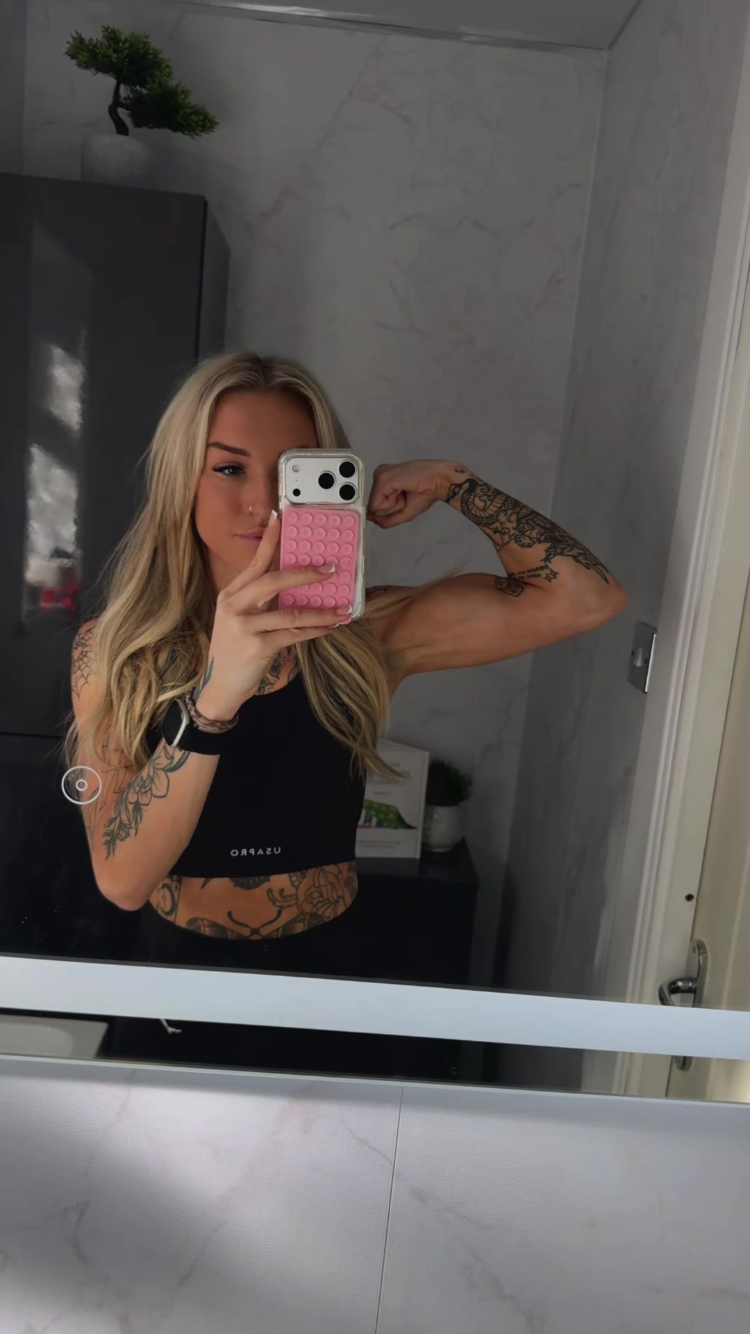 @Jadeyhd