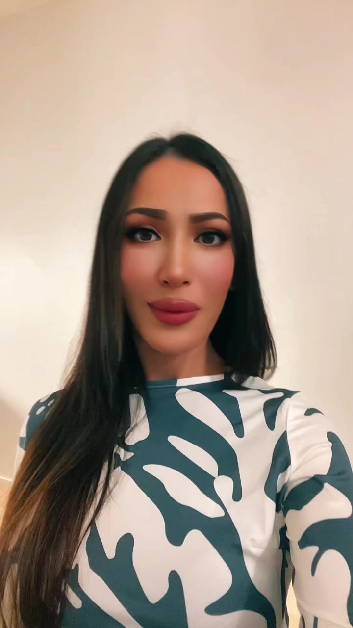 @ILeana Khan