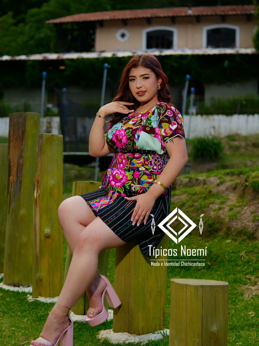 @Típicos Noemí