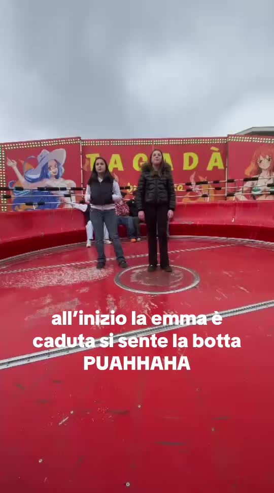@⃟