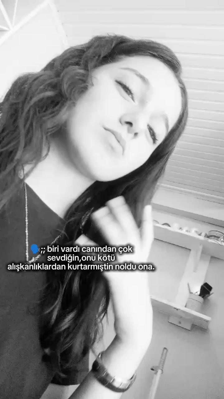 @İremm