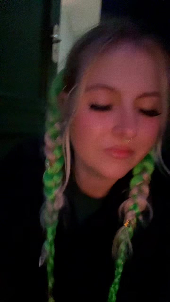 @jessy06031998