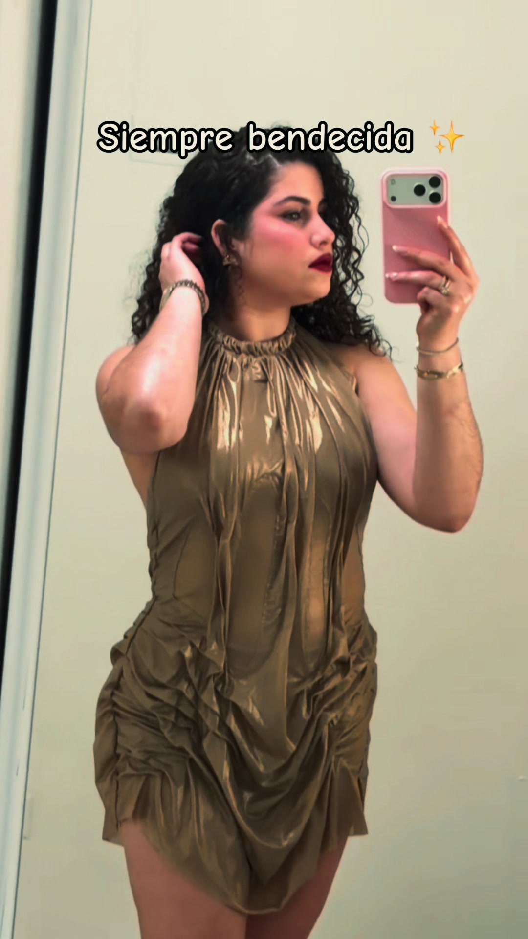 @lialopez