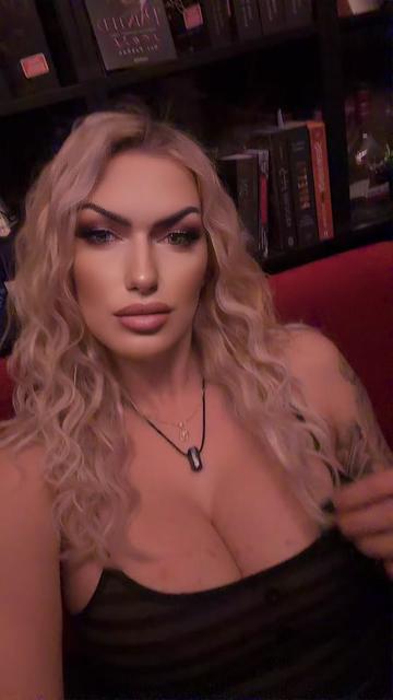@Inked_Kira