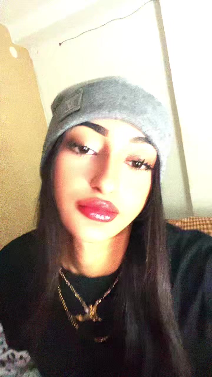 @𝔇𝔬𝔲𝔫𝔦𝔞🇩🇿