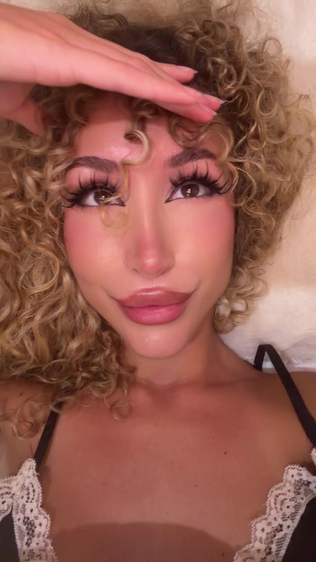@Curlyfriesjazz🥀