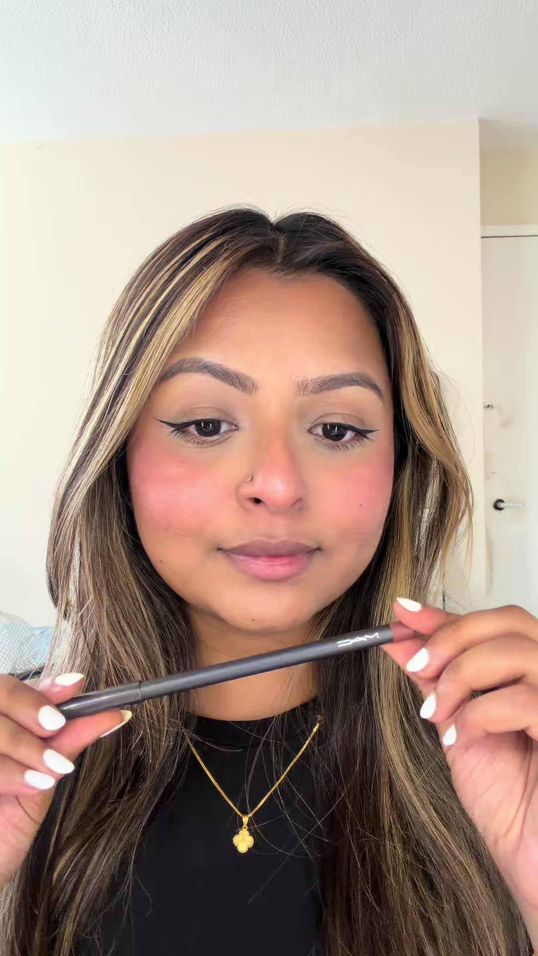 @MINA | Content Creator