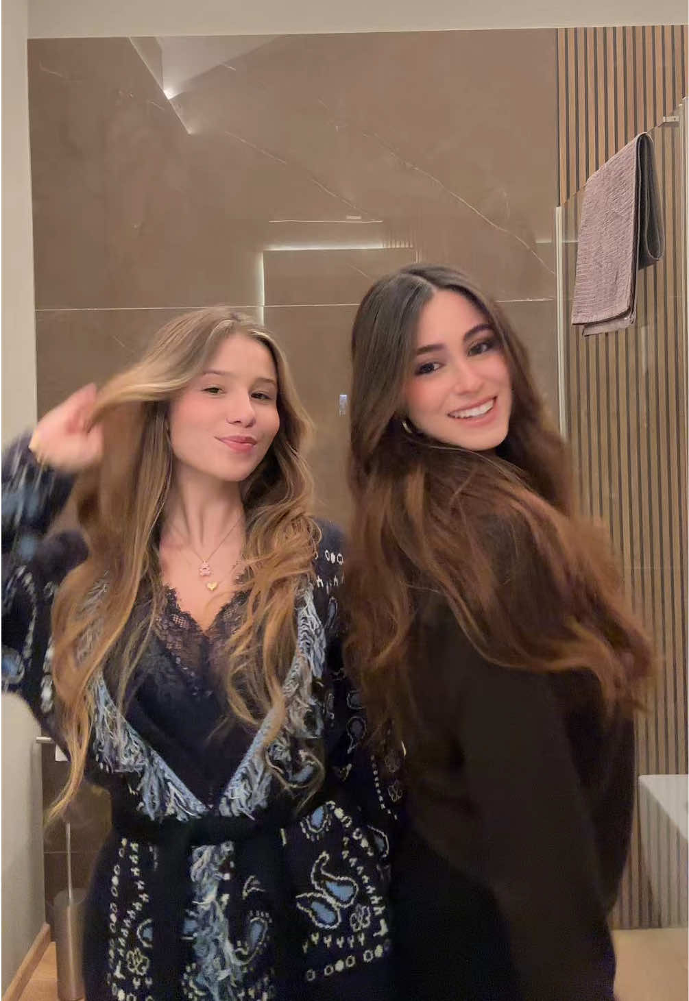 @vicky✨✨✨✨✨