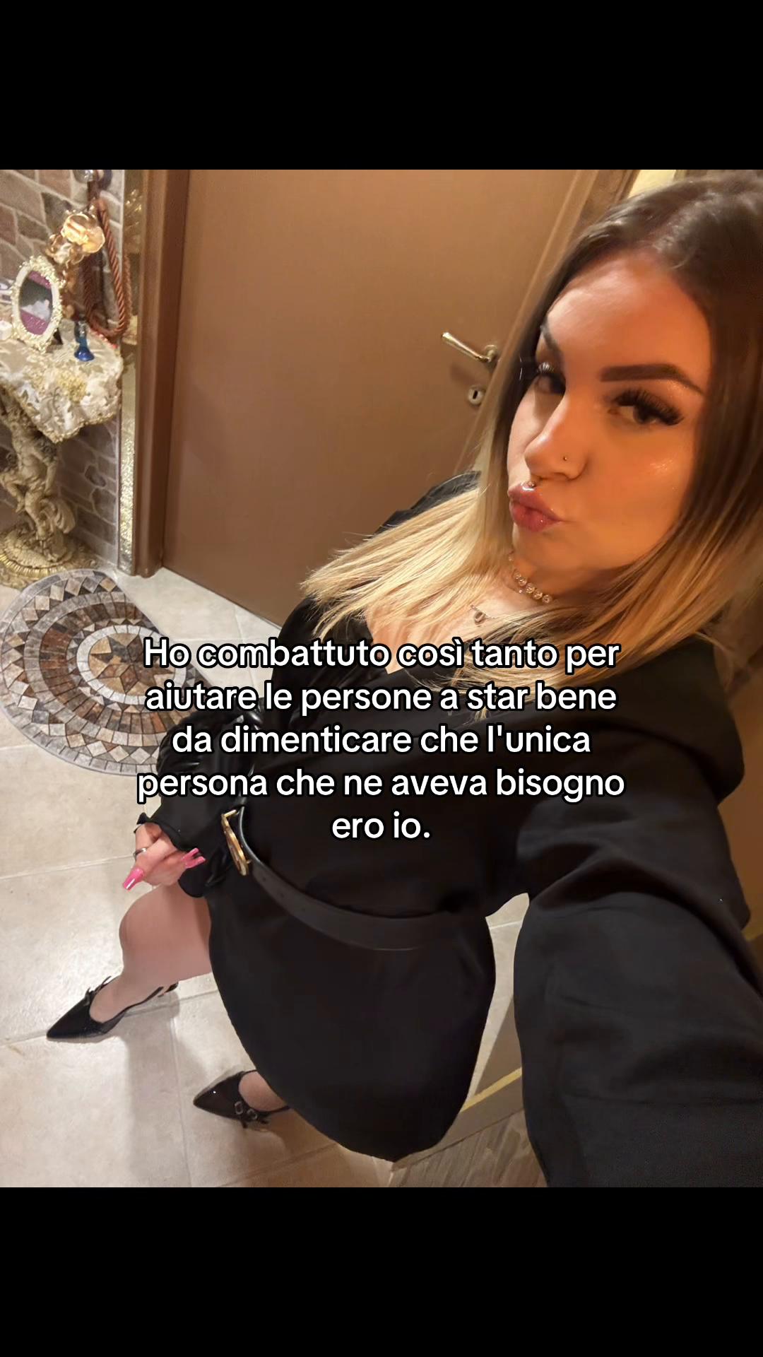 @𝓓𝓮𝓼𝔂🎀