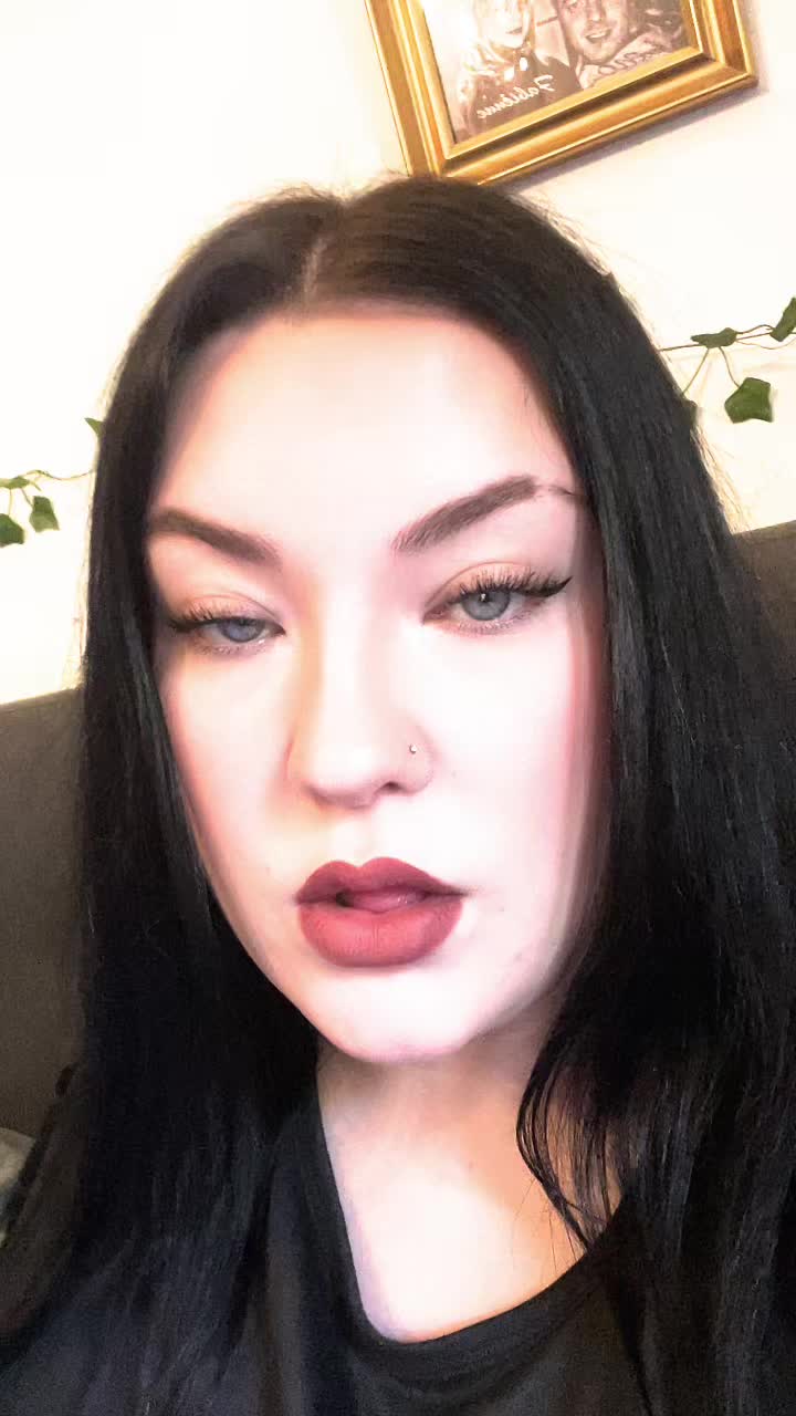 @_fabi_045