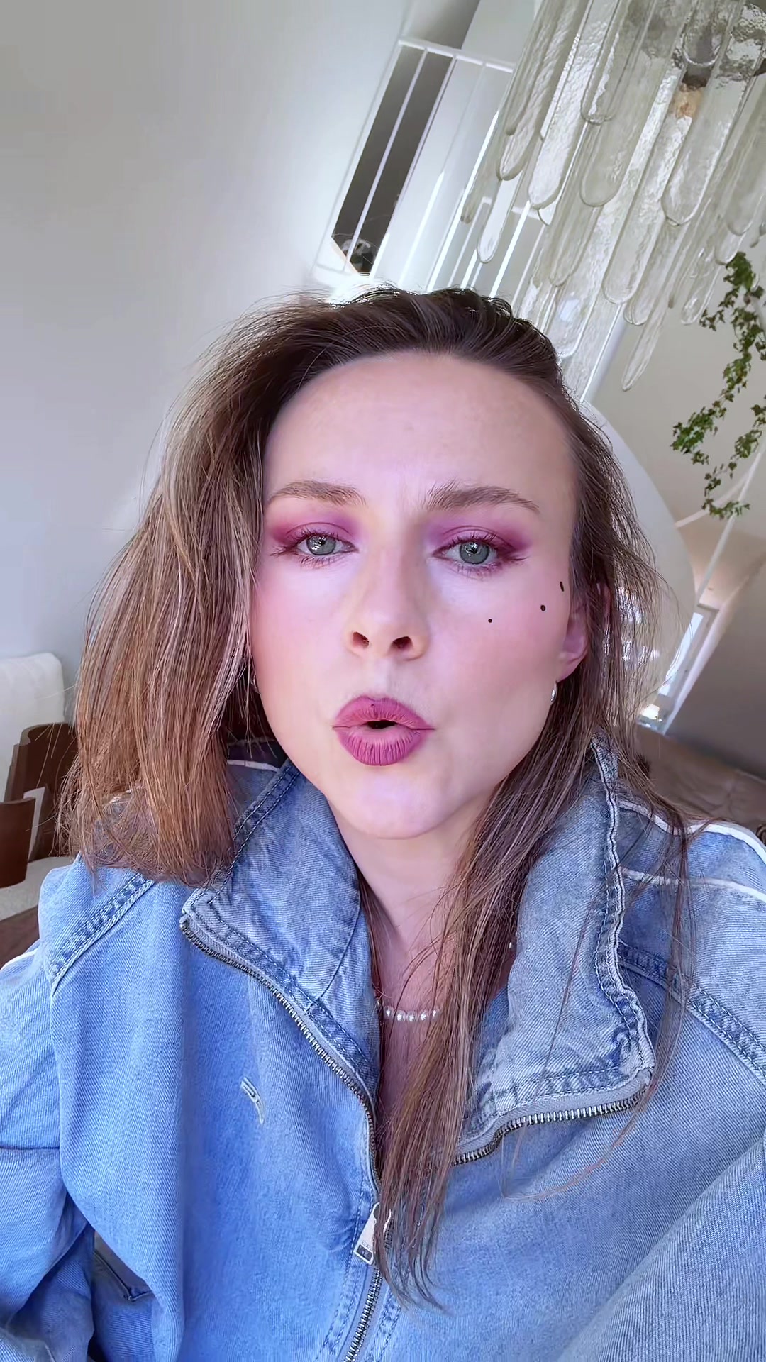 @Amanda Alexander