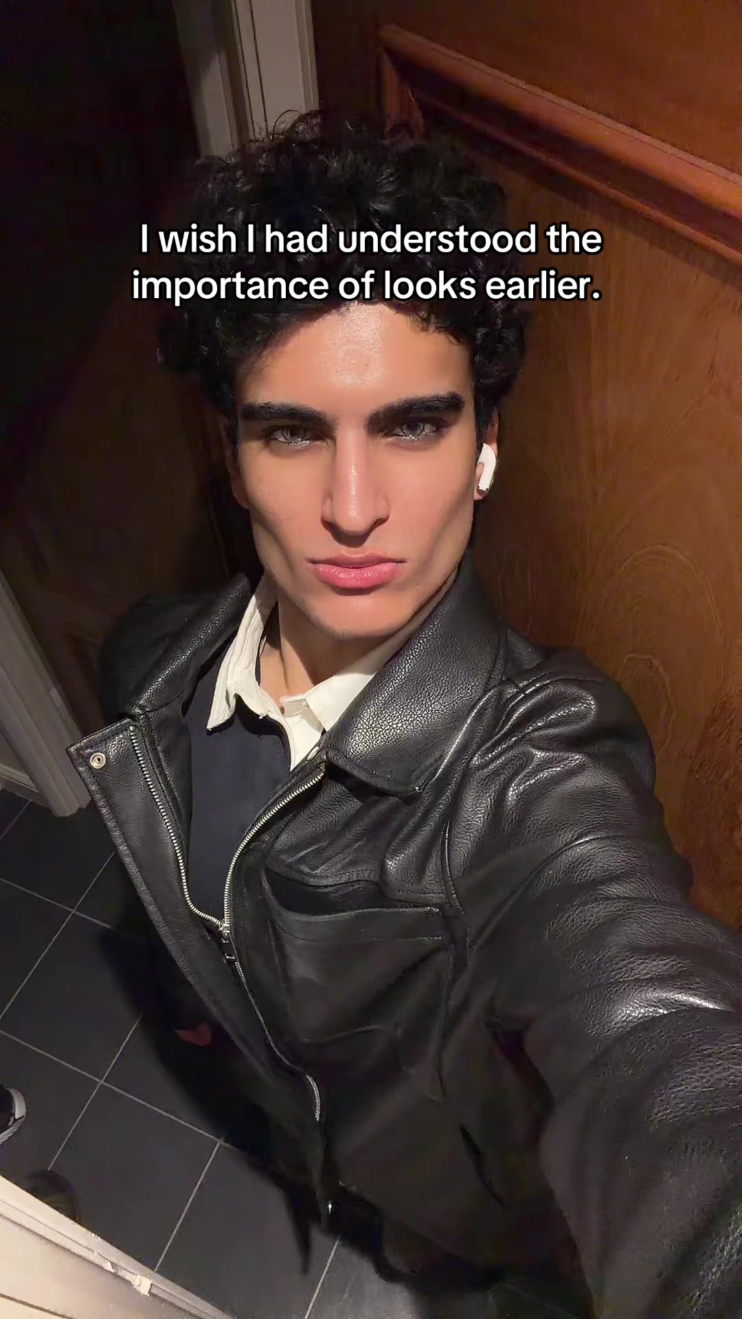 @Levio