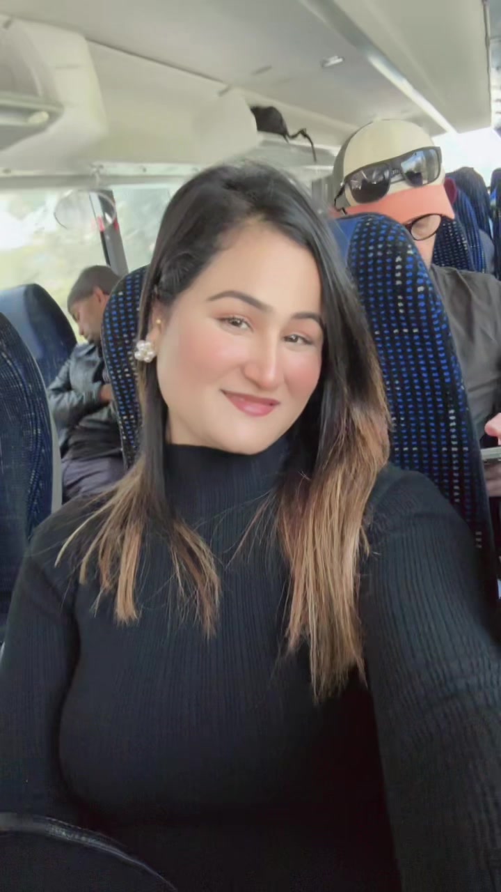 @simran👩🏻🦰