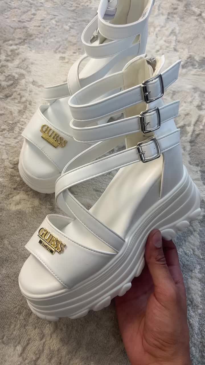 @Moda_Deluxe