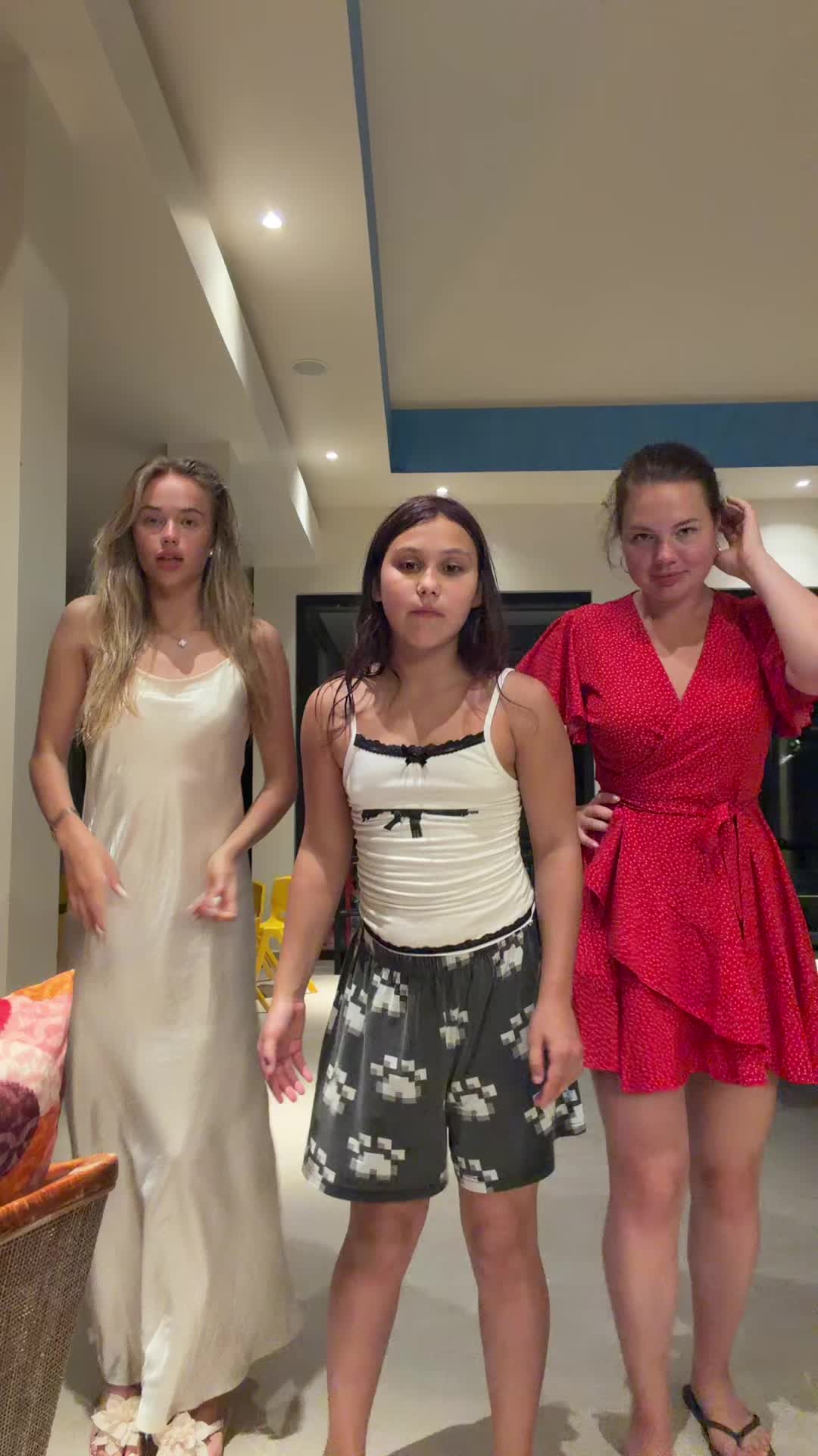 @Leyasamm🦇