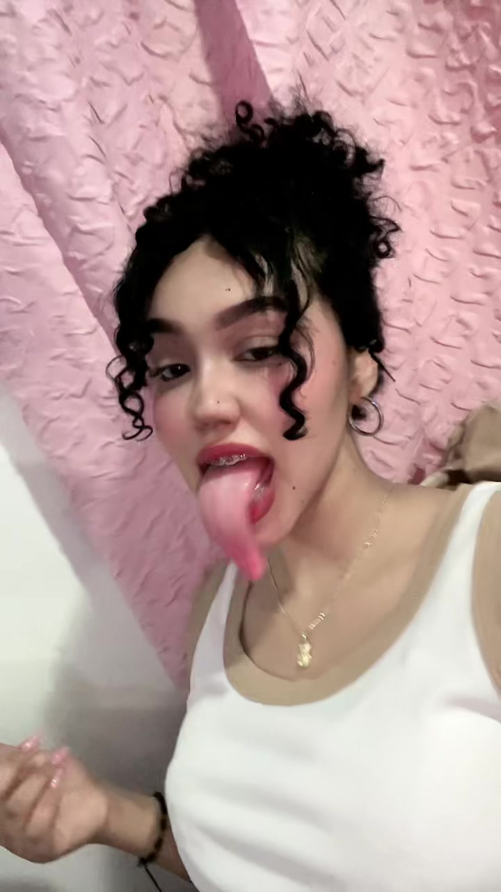 @𝑳𝑬𝑵𝑨𝒀 🐻💫