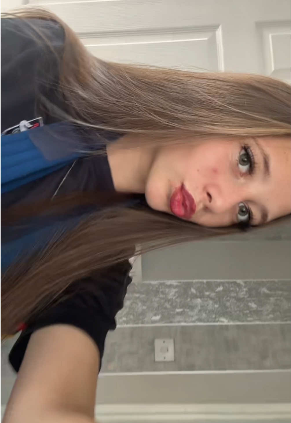 @𝐡𝐨𝐥𝐥𝐢𝐞ꨄ