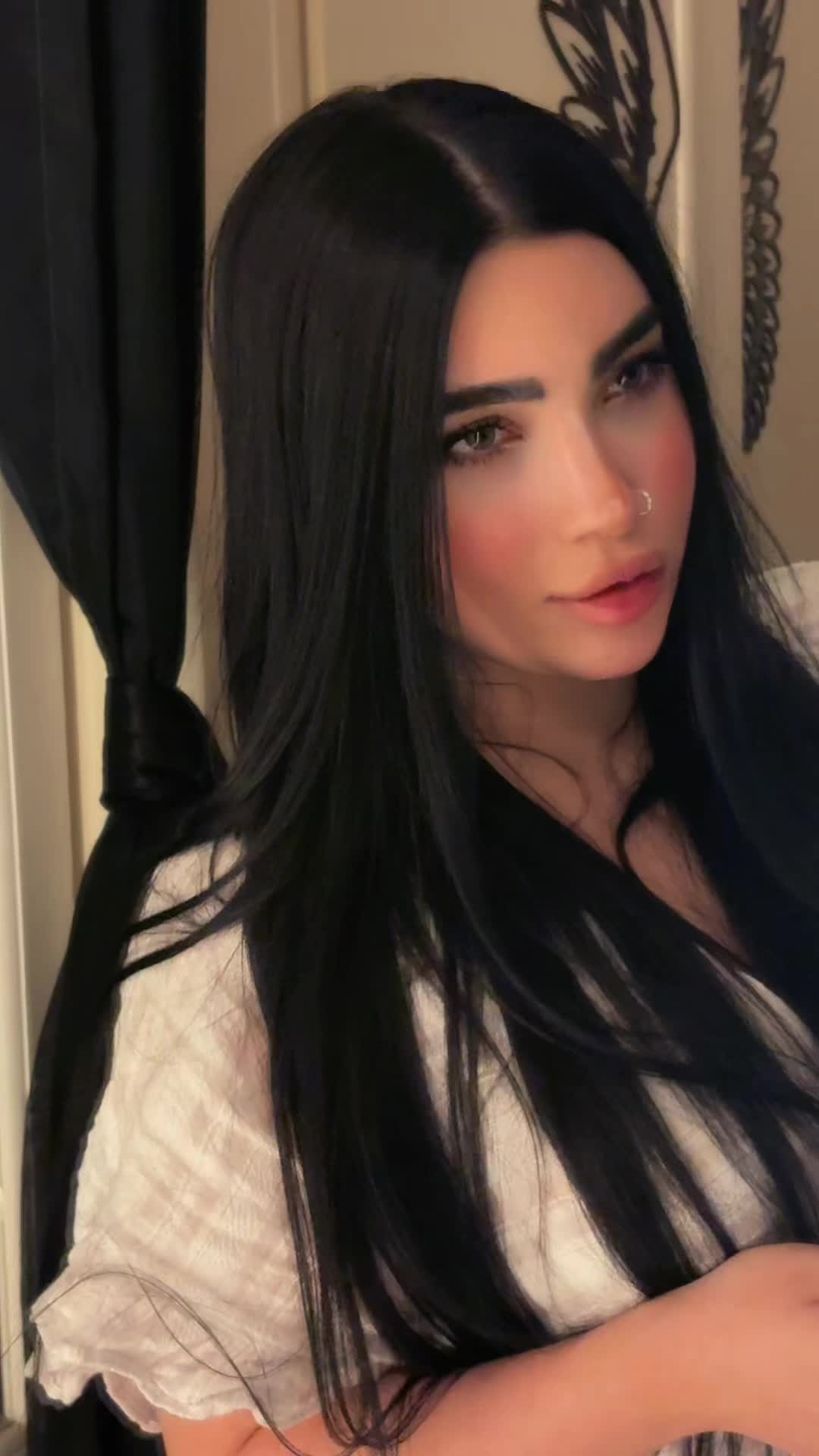 @ferial_nik