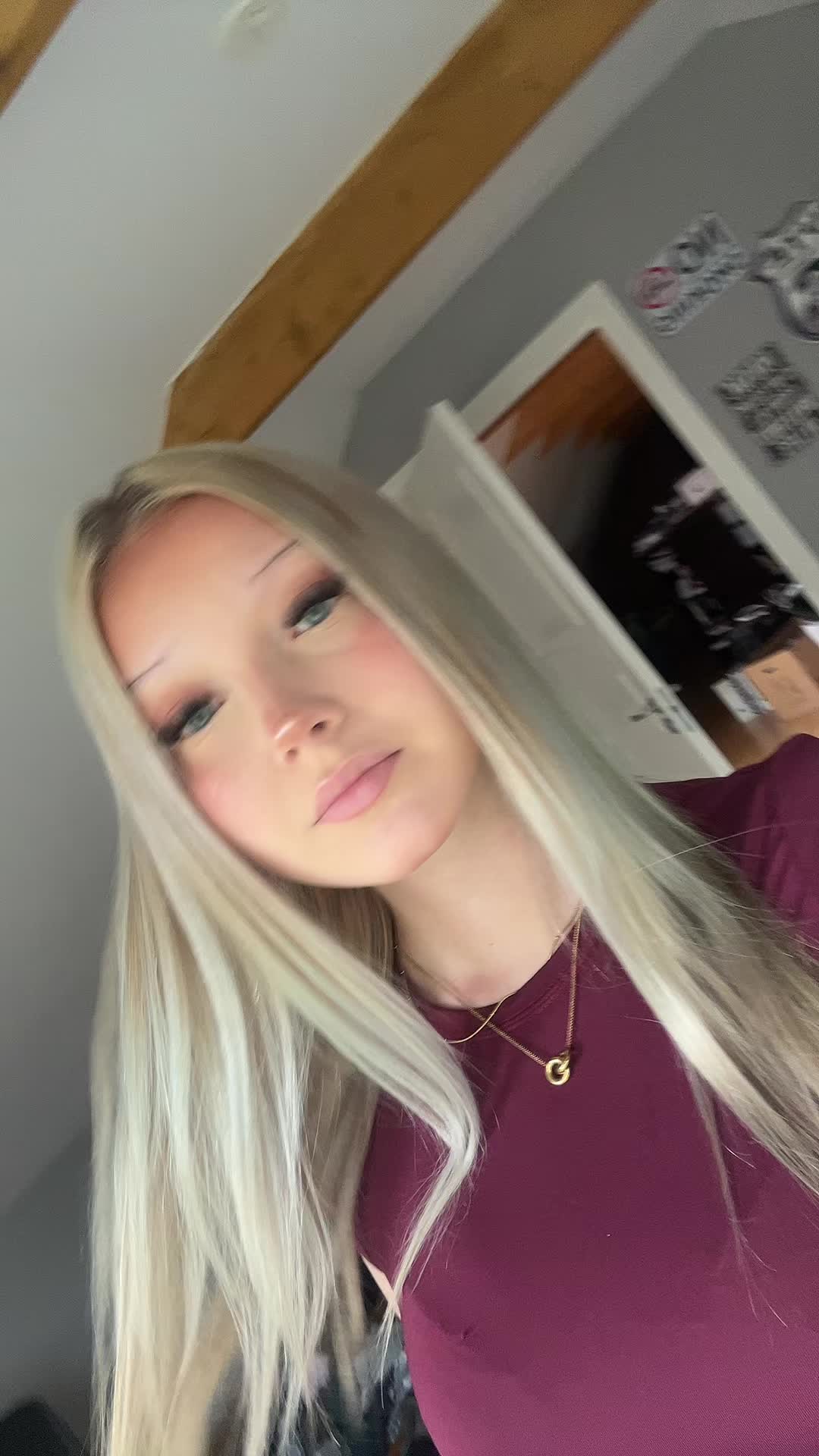 @⃟