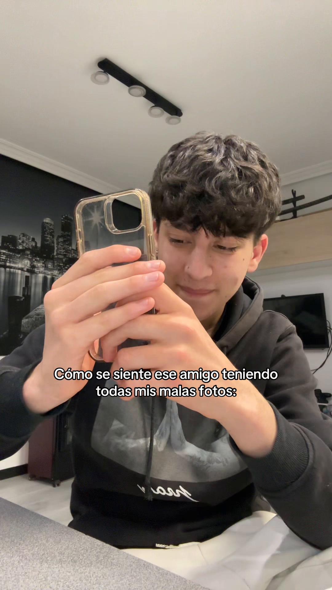 @Unax