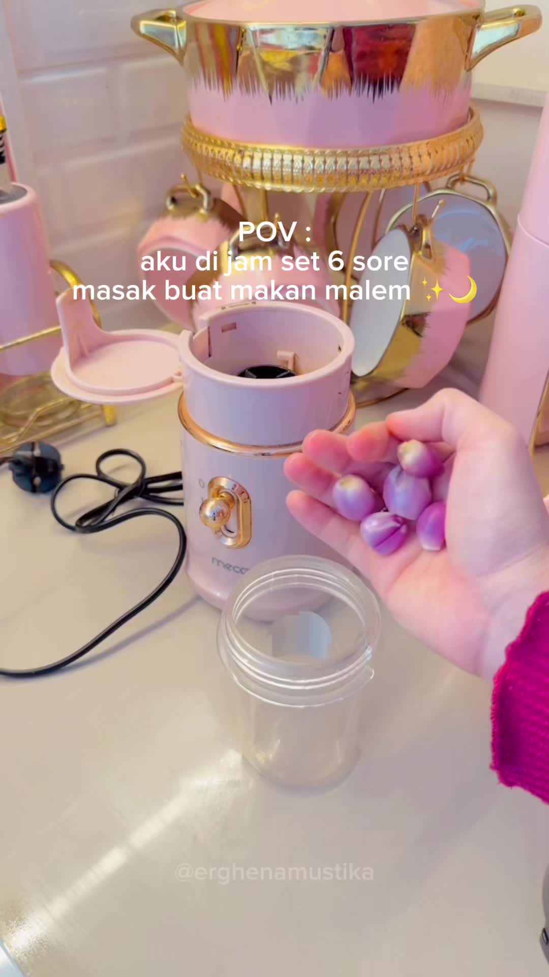 @IG : @erghenamustika