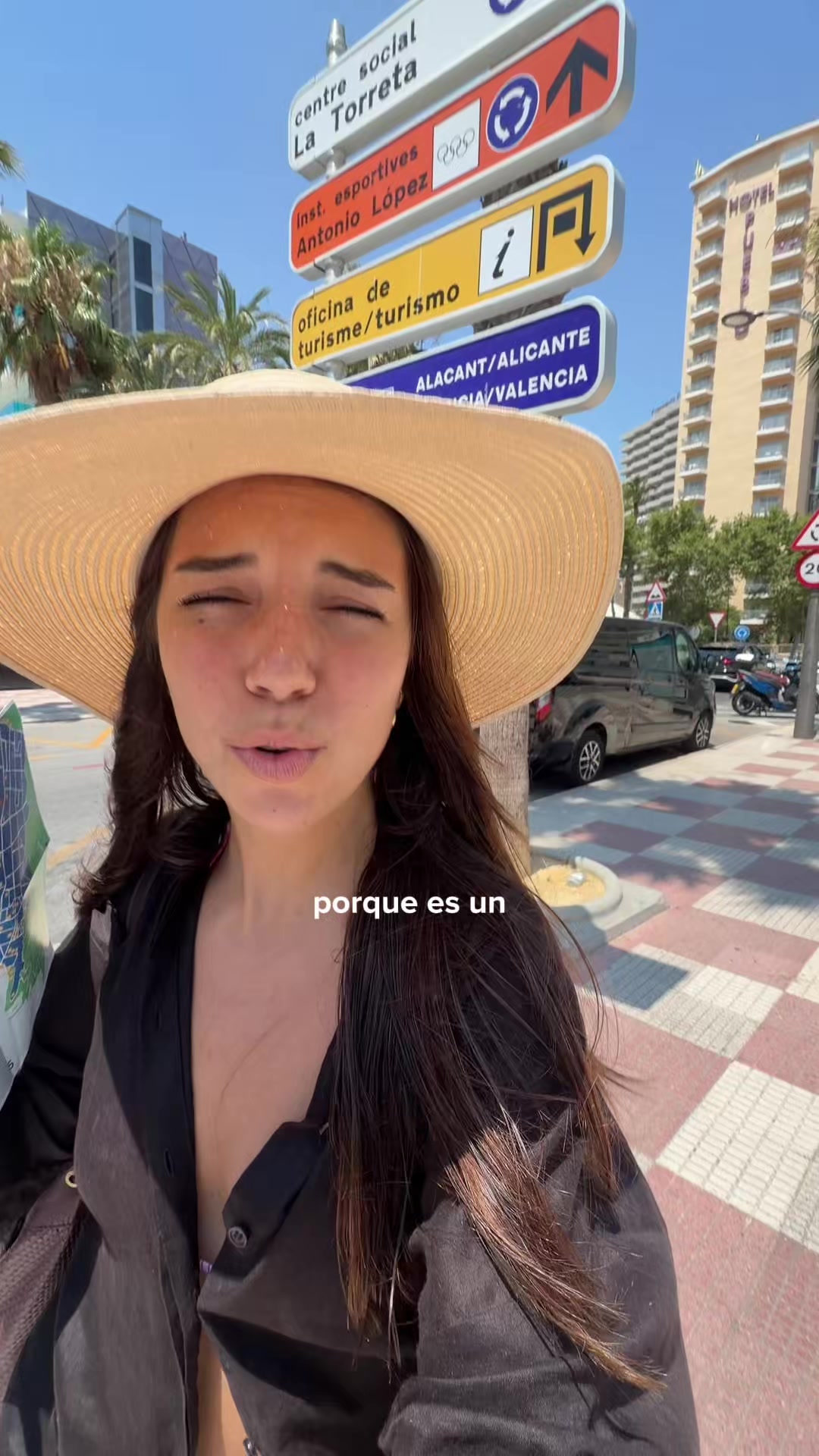 @Elena Gortari