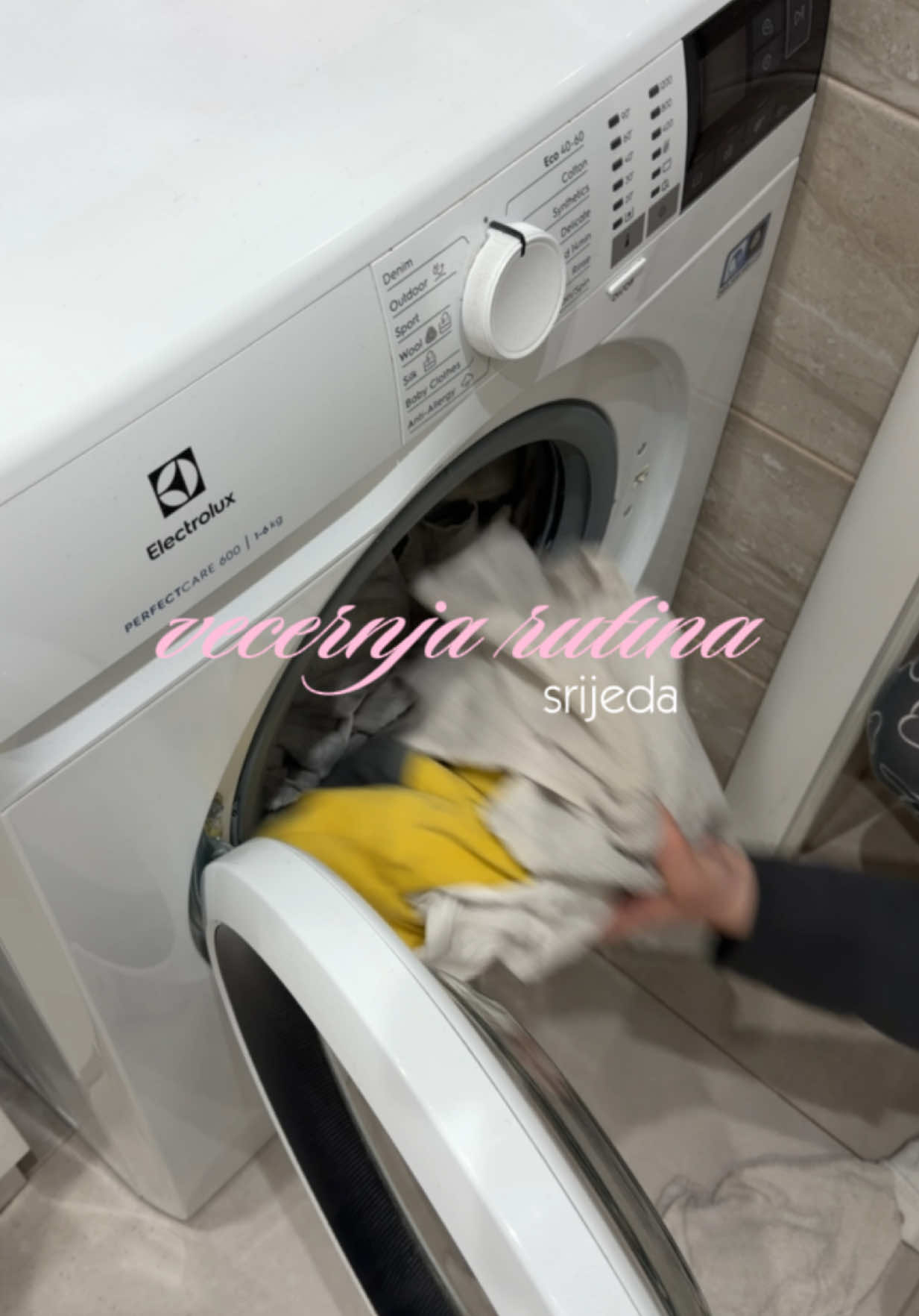 @sarastribic