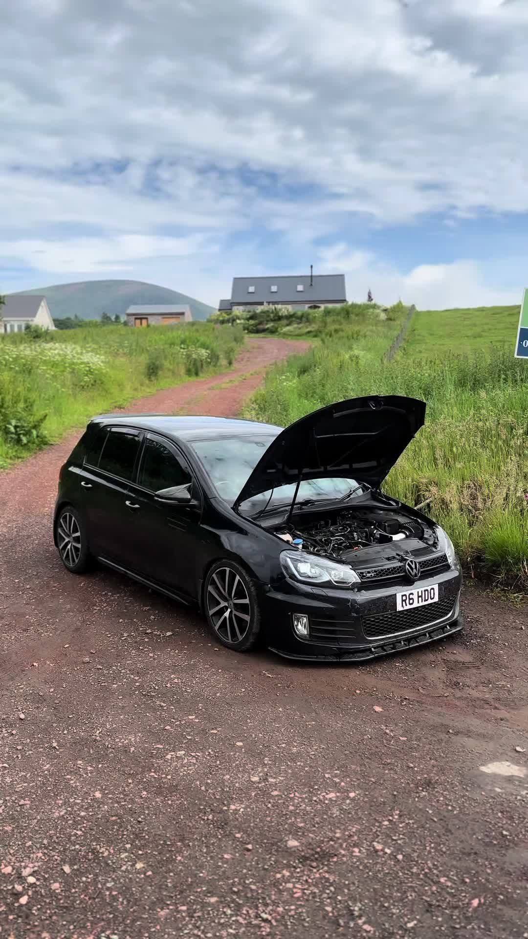 @r6hdo