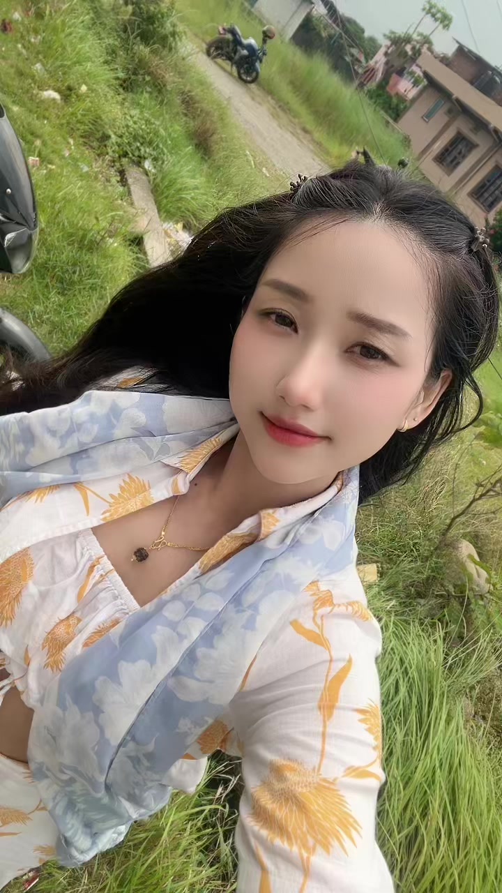 @jeenaraiii