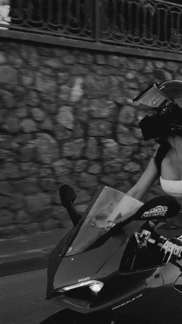 @WelshBikeModel🏴󠁧󠁢󠁷󠁬󠁳󠁿