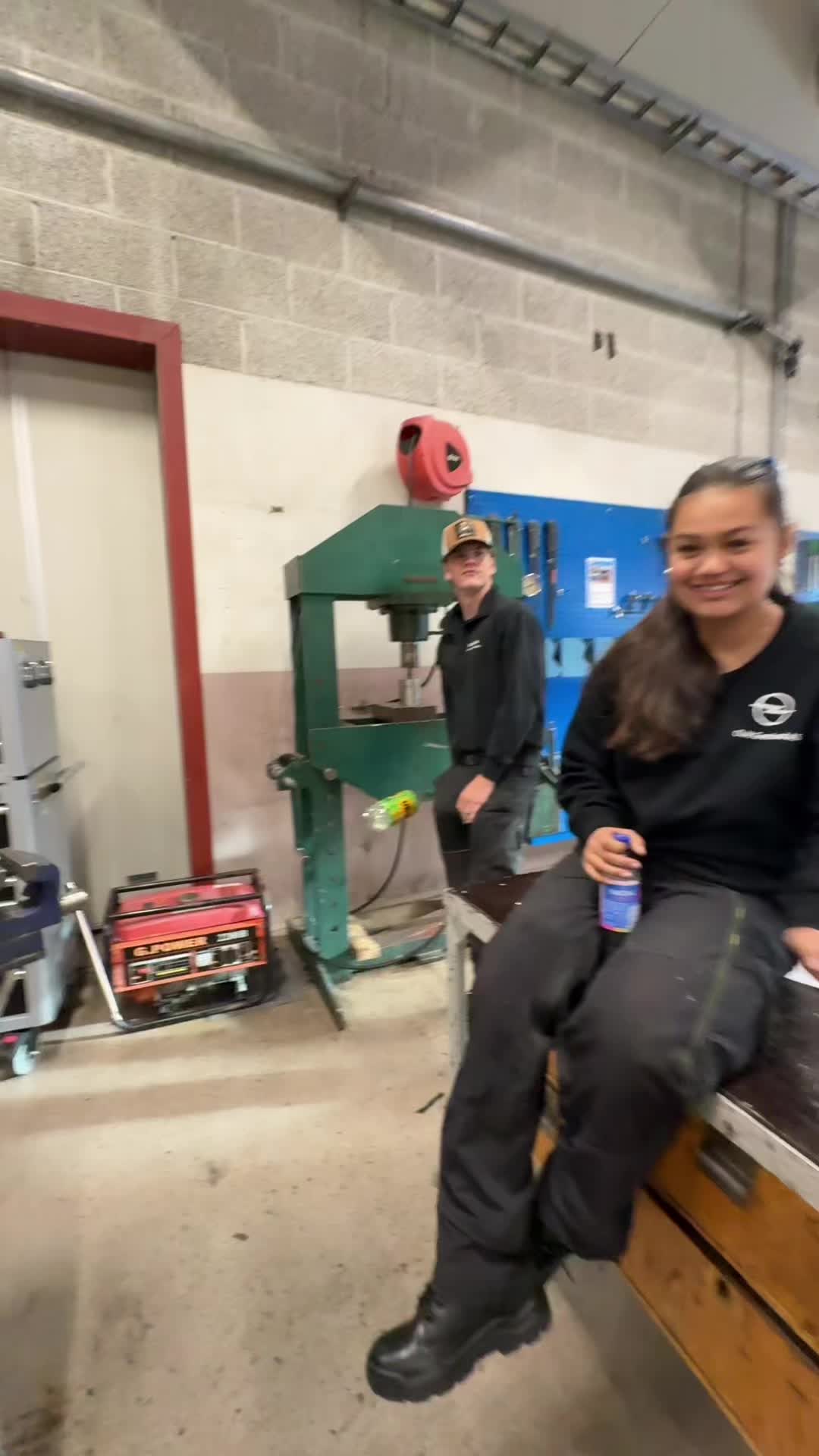 @Tia_26/27