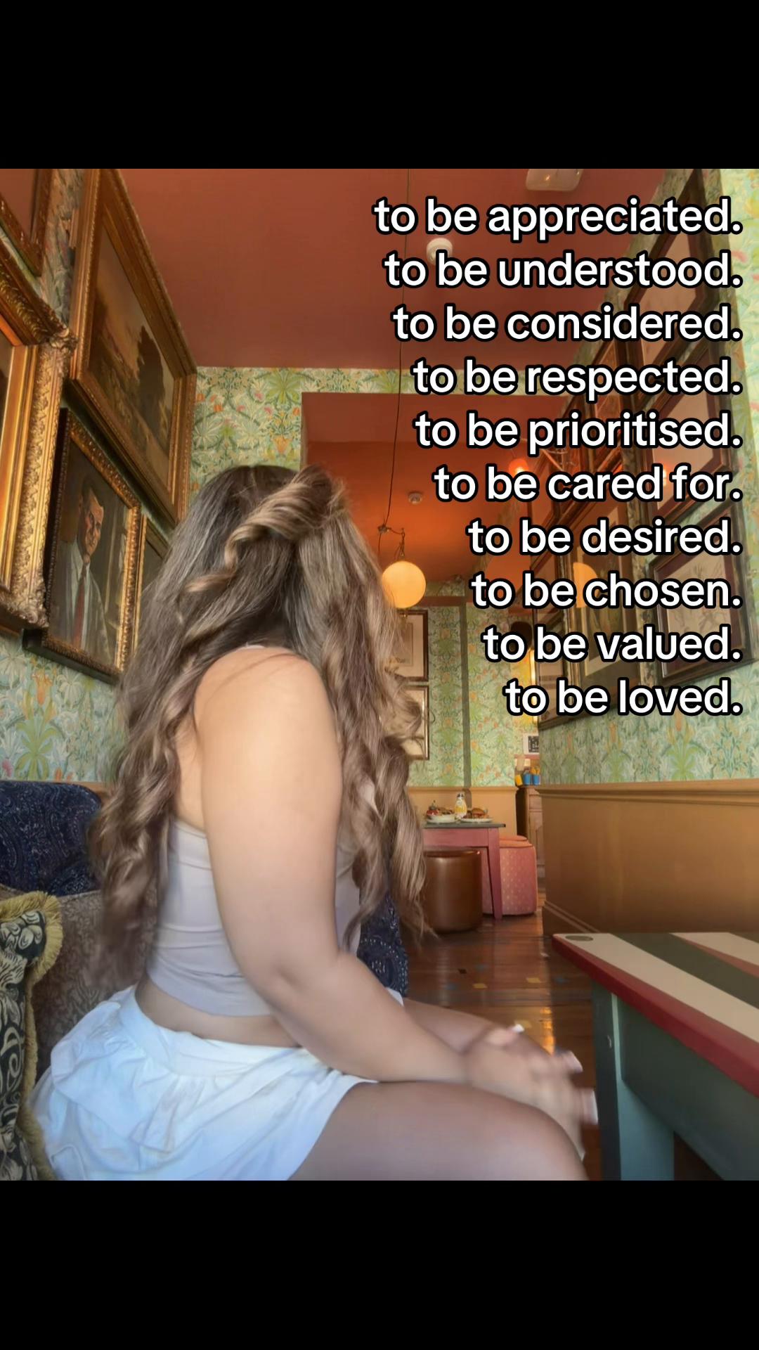 @𝓔𝓵𝓲𝓼𝓪