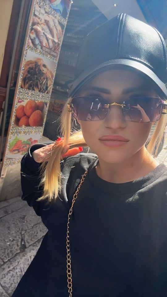 @Labionda00