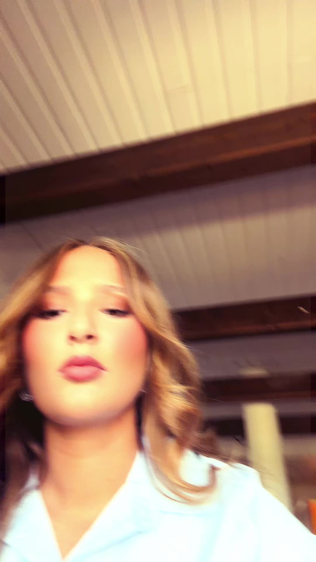 @🥂Astrid🥂