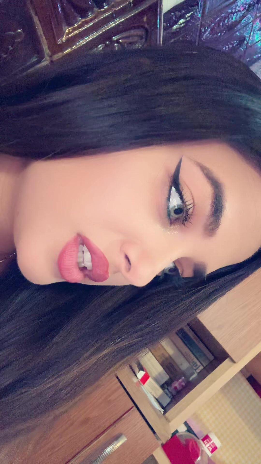 @🍩Nicoleta Official 🍩